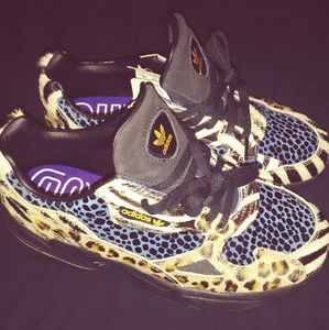 Adidas Falcon Sneakers